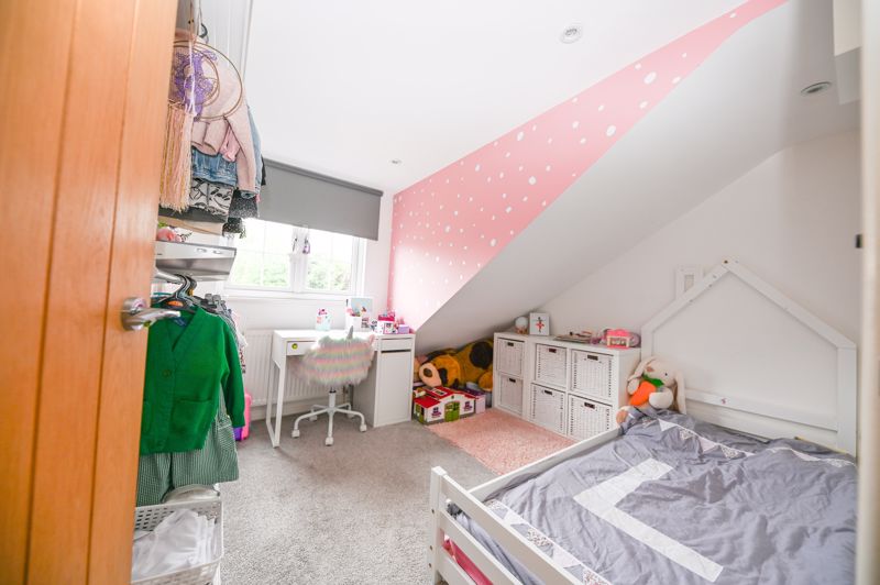 Green Lane Clanfield